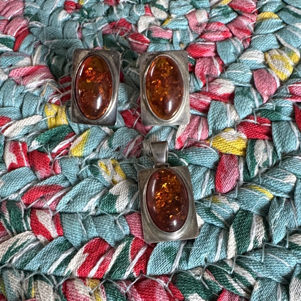 Amber Stone Jewelry Set